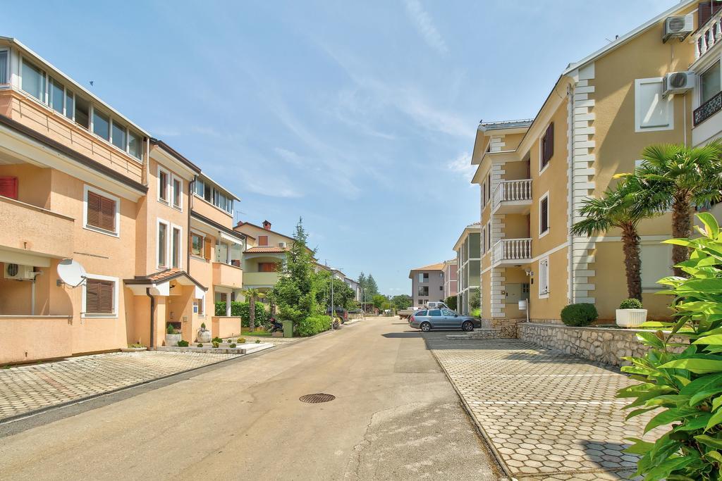 Apartments Vera Ουμάγκ Εξωτερικό φωτογραφία