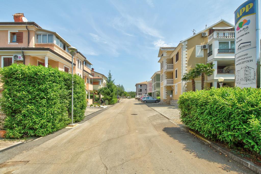 Apartments Vera Ουμάγκ Εξωτερικό φωτογραφία