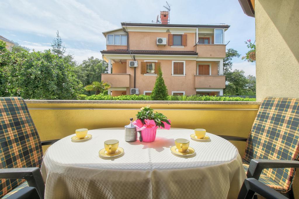 Apartments Vera Ουμάγκ Εξωτερικό φωτογραφία