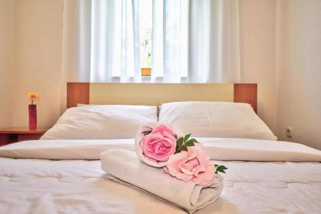 Apartments Vera Ουμάγκ Εξωτερικό φωτογραφία