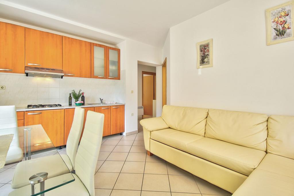 Apartments Vera Ουμάγκ Εξωτερικό φωτογραφία