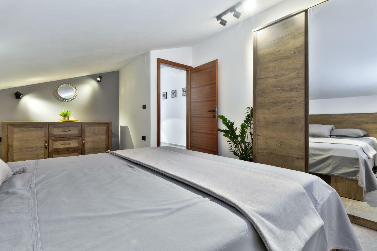 Apartments Vera Ουμάγκ Εξωτερικό φωτογραφία