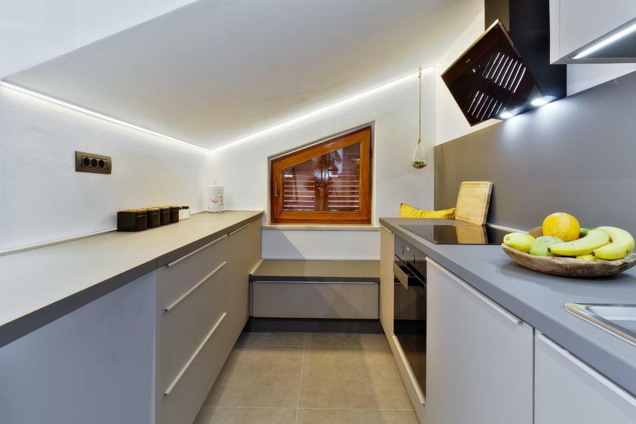 Apartments Vera Ουμάγκ Εξωτερικό φωτογραφία